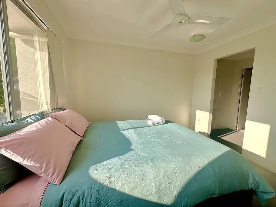 Calm Hideaway - Townhouse With Pool Access & Garage Villa North Lakes